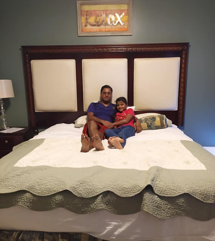 Palm Spring Hotel主图