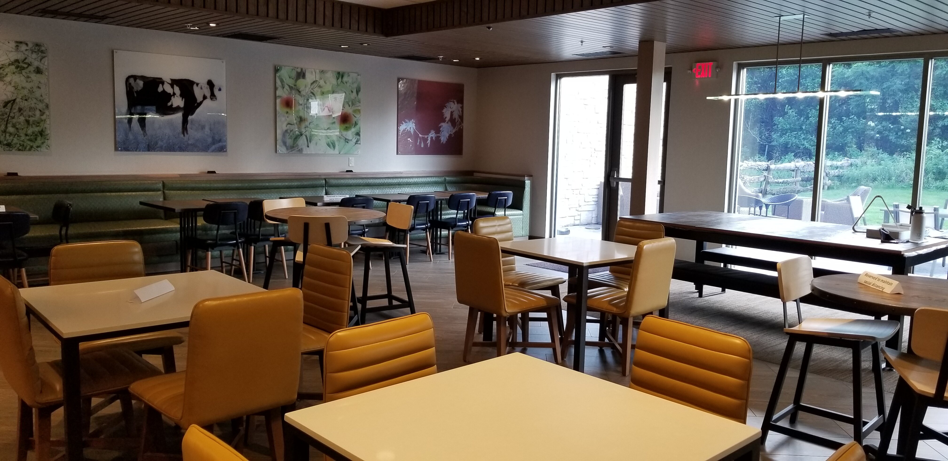 Fairfield Inn & Suites Fair Oaks Farms-餐饮