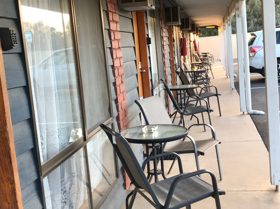 Country Roads Motor Inn主图