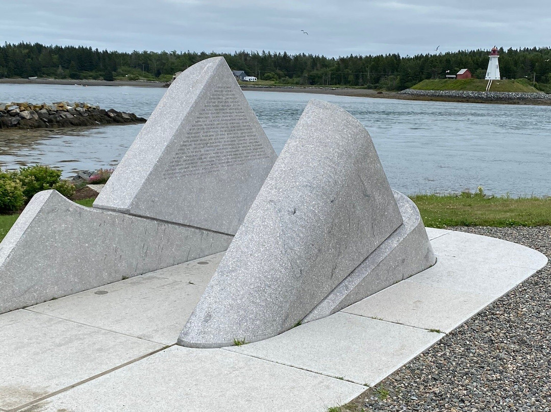 Lost Fishermen's Memorial景点图片