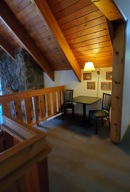 尼斯科利旅馆主图