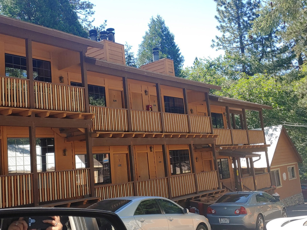 Sleepy Hollow, Crestline主图