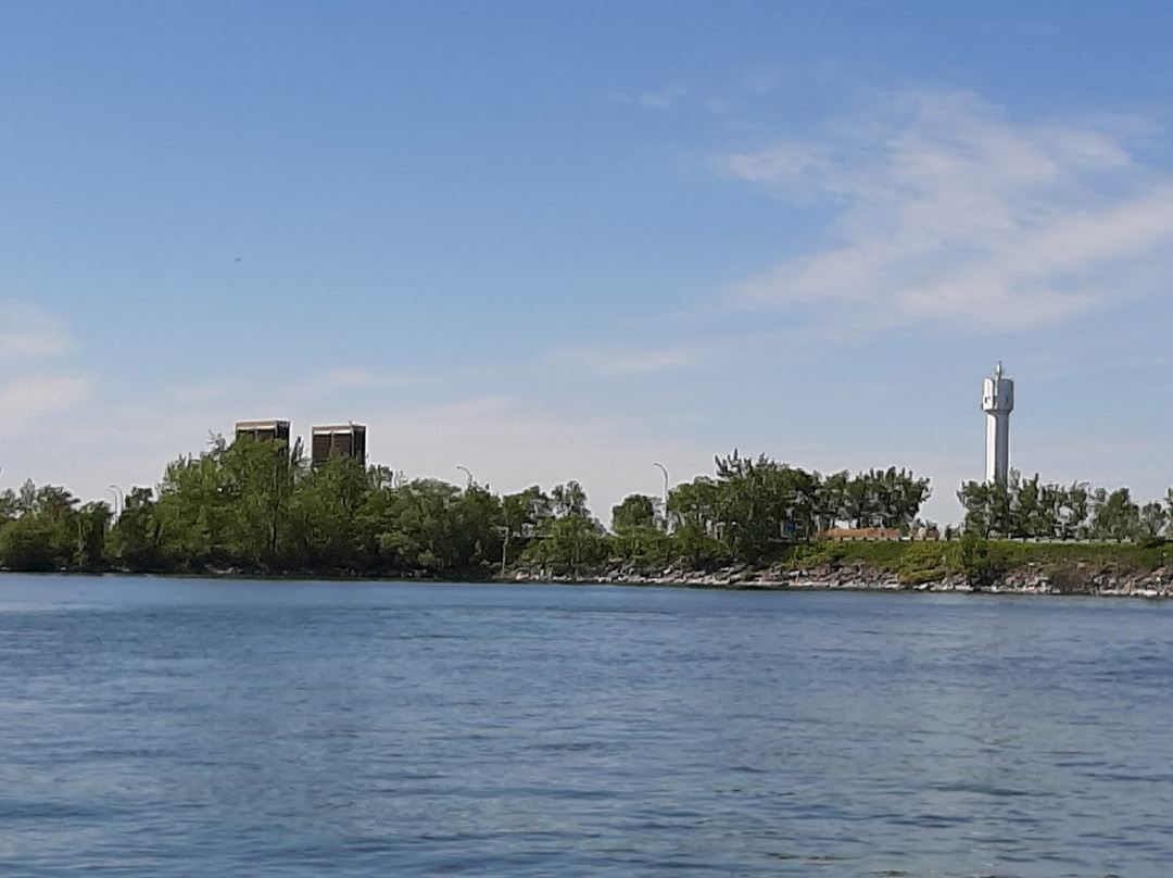 Park Ile Charron-隆格伊必去景点