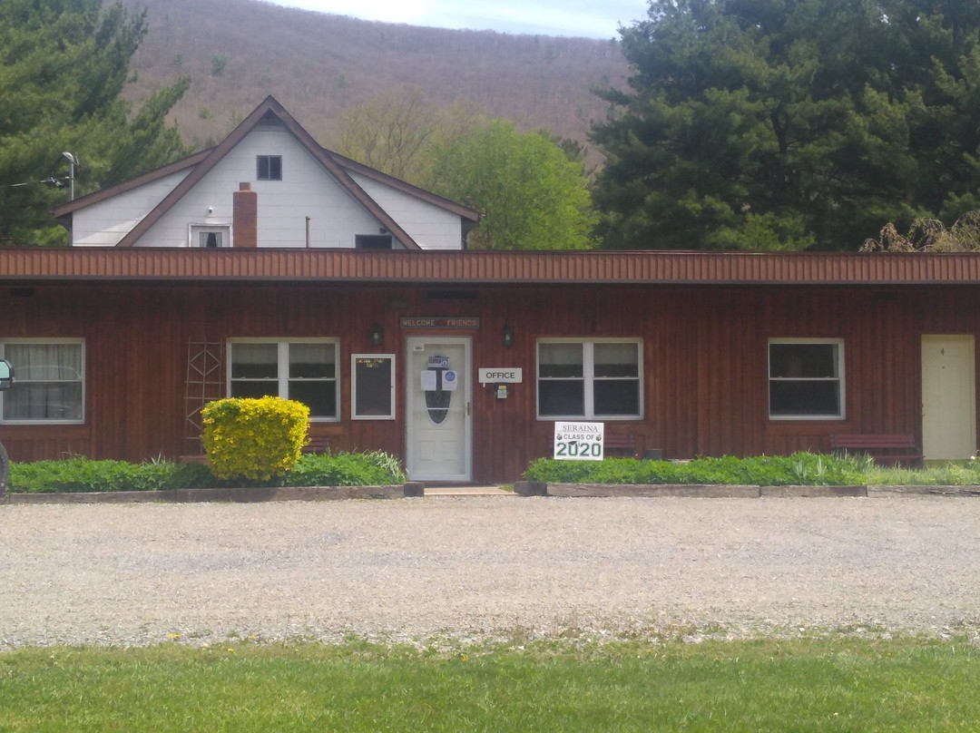 Colton Point Motel主图