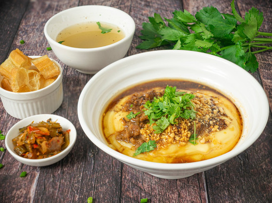 Shan Cherry Kyaing Tong