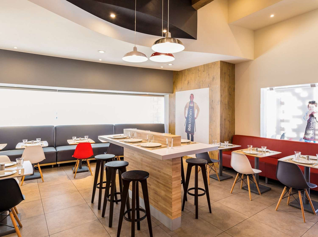 宜必思奇瓦瓦酒店主图