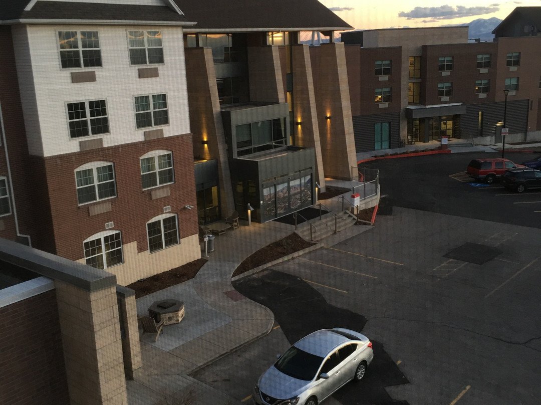 大学宾馆及会议中心主图