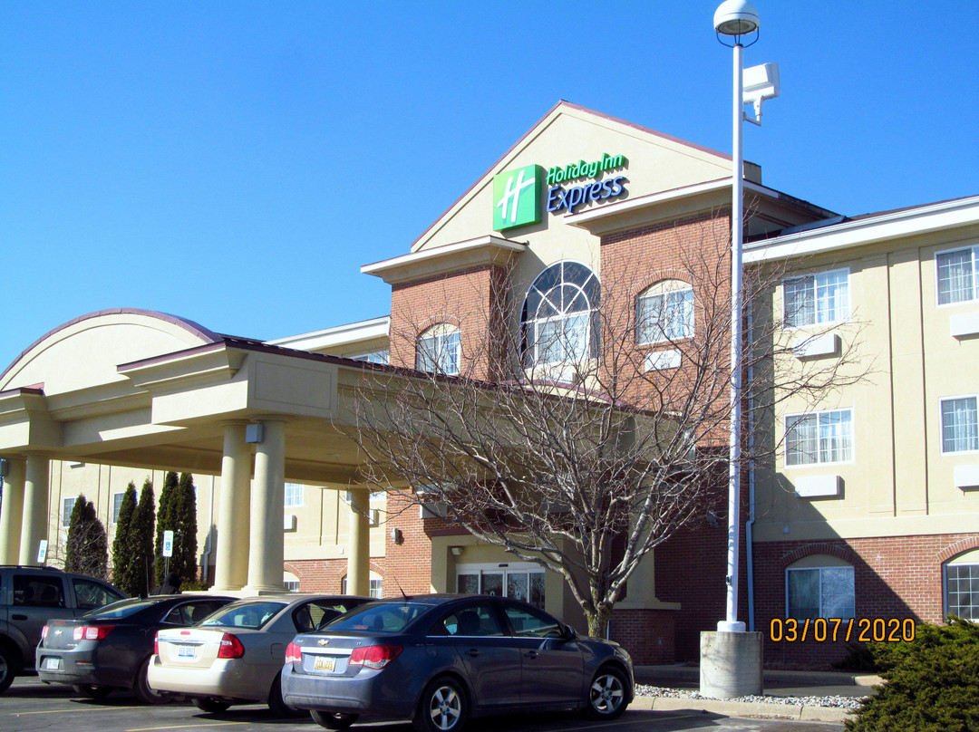 Holiday Inn Express & Suites Charlotte by IHG主图