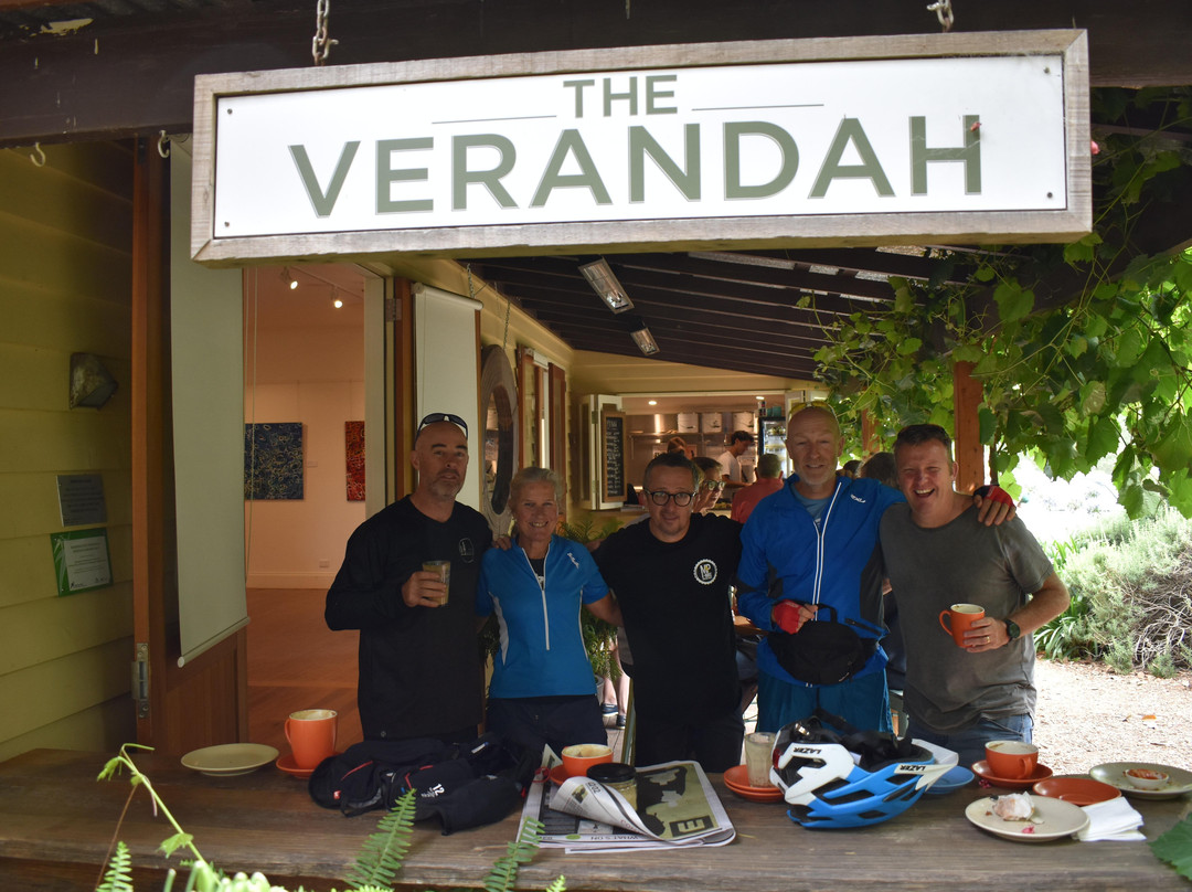 mpebikes-Arthurs Seat必去景点