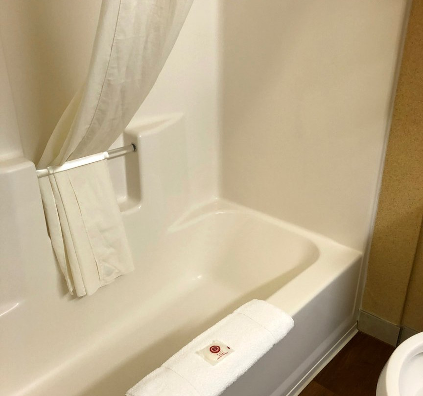 Comfort Inn & Suites主图