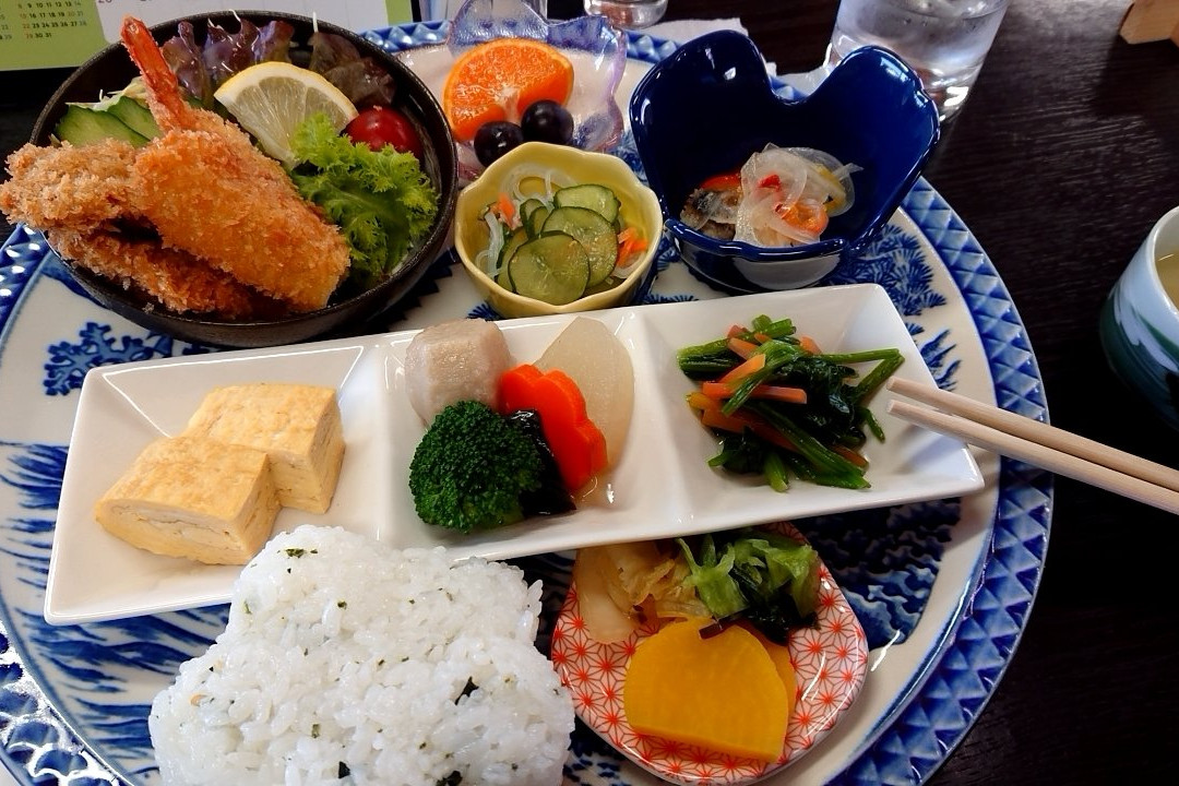 お食事処ゆうすい