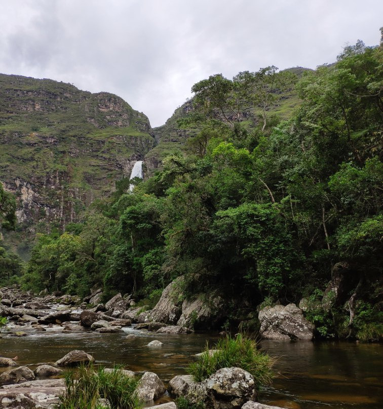 Casca D'Anta Waterfall景点图片