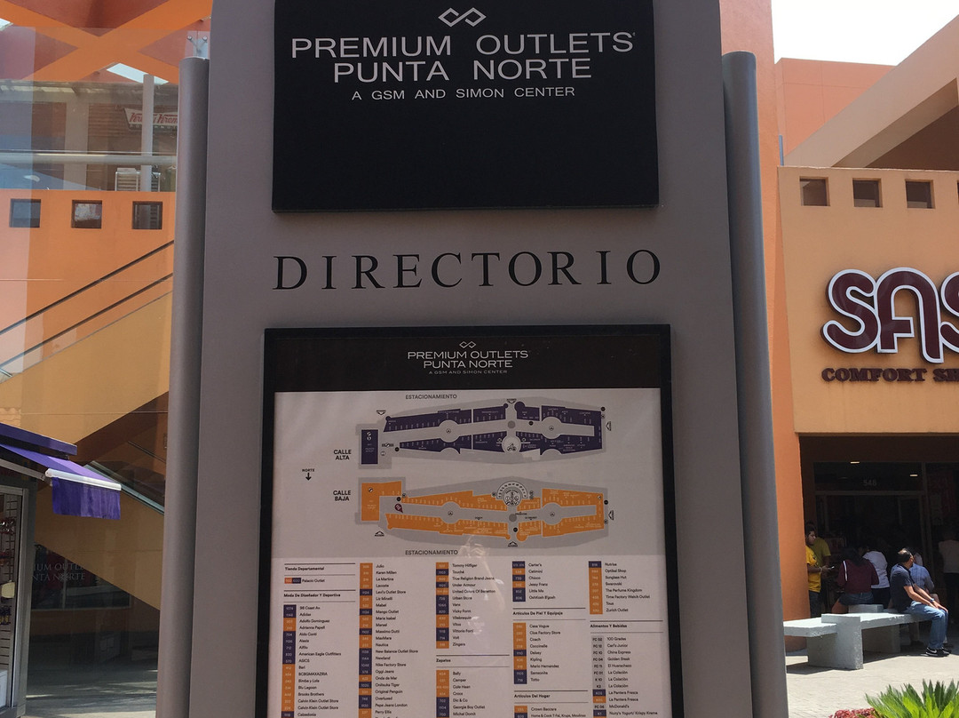 Premium Outlets Punta Norte景点图片