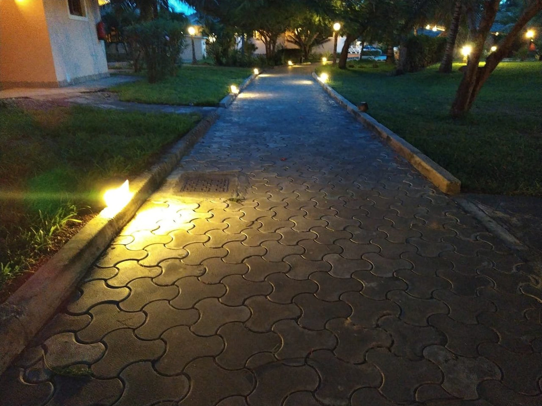 Ocean Beach Resort & Spa主图