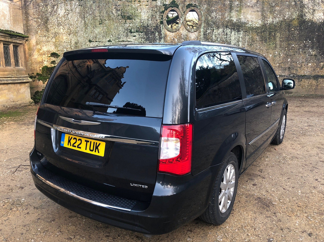 A PRIVATE HIRE-Winchcombe必去景点