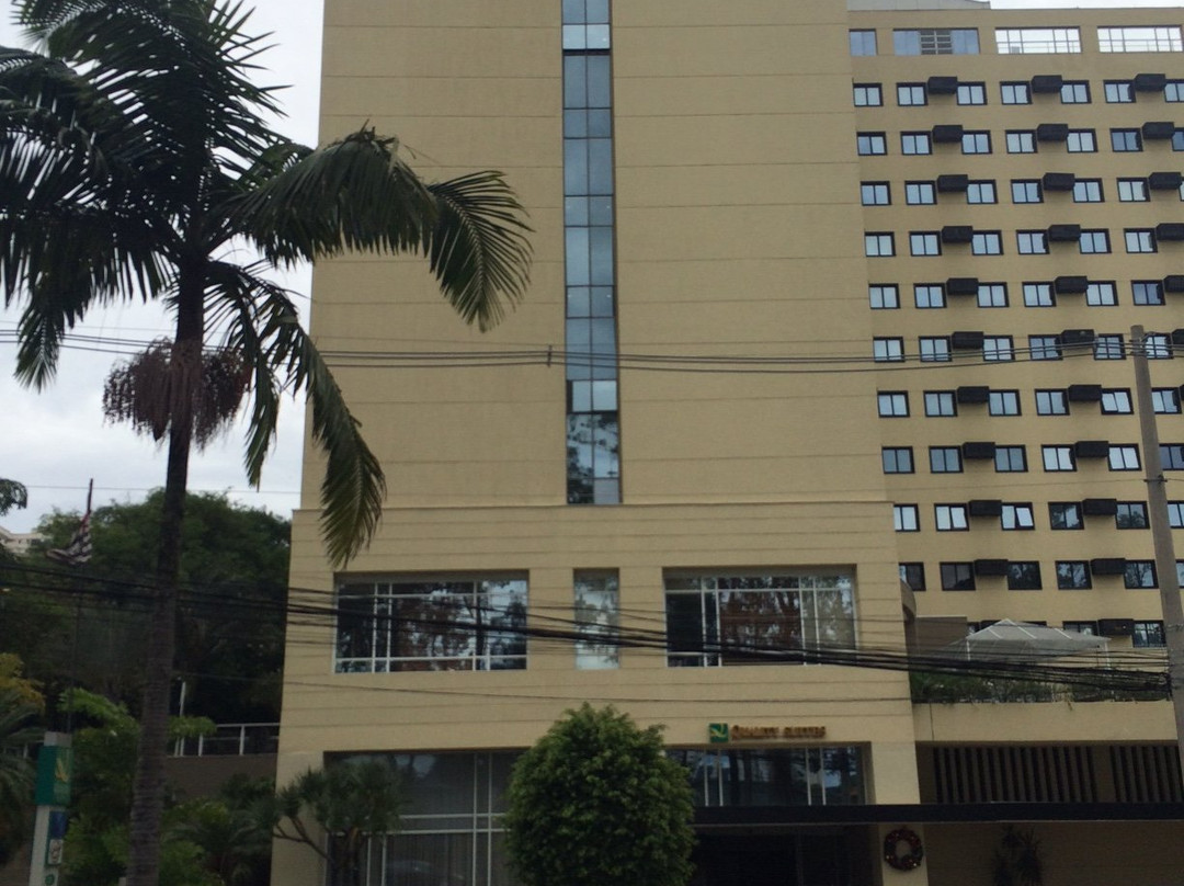 Quality Suites Alphaville主图