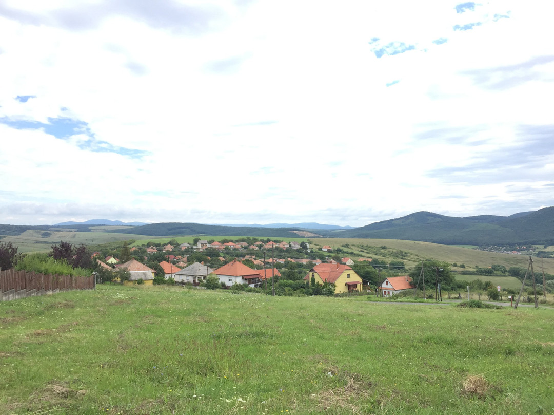 Old Village of Hollókő-霍洛克必去景点
