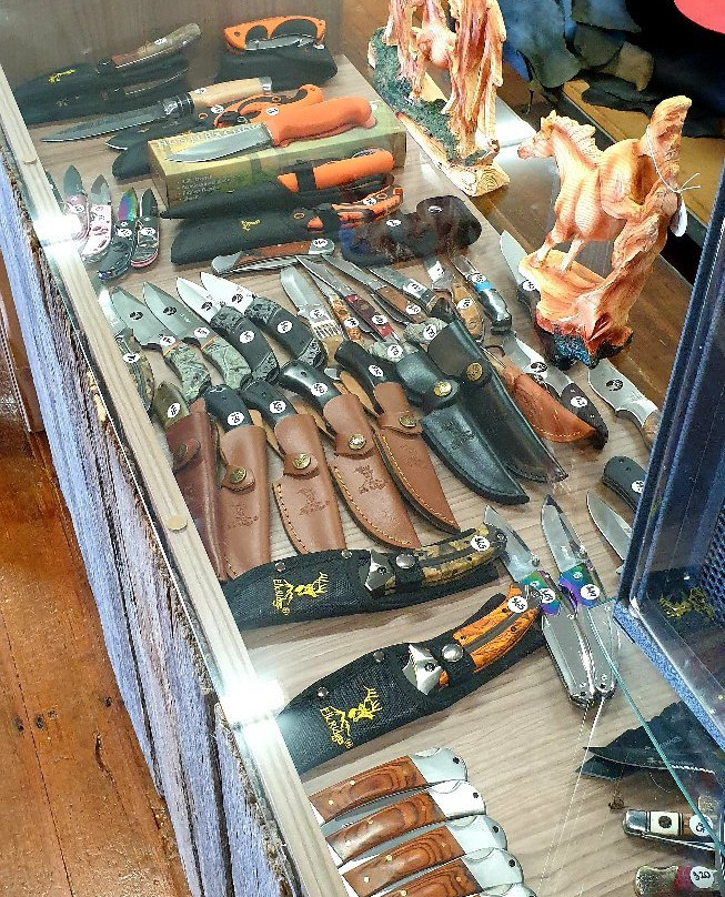 Simon Martin Whips & Leathercraft景点图片