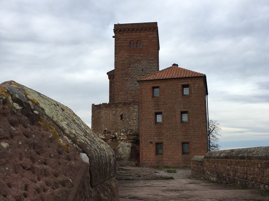 Trifels Castle景点图片