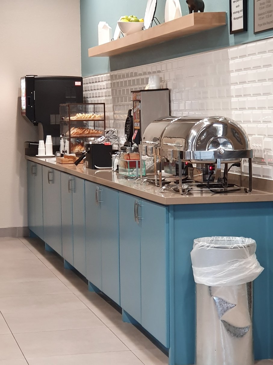 Country Inn & Suites by Radisson, Houston Intercontinental Airport East, TX-餐饮