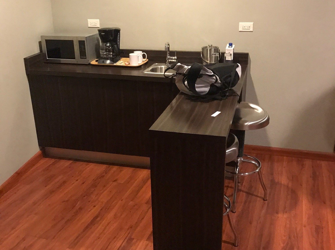 Aranjuez Hotel and Suites主图