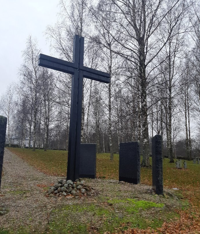 German Memorial Cemetery景点图片