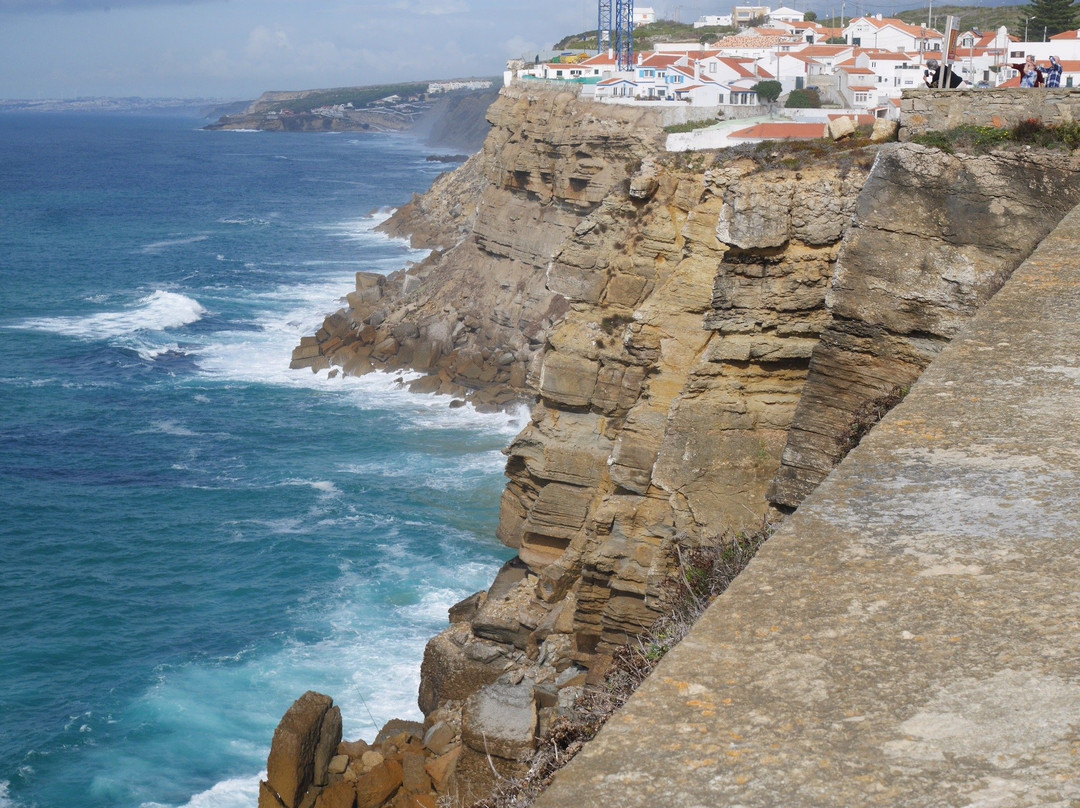 Praia das Macas景点图片