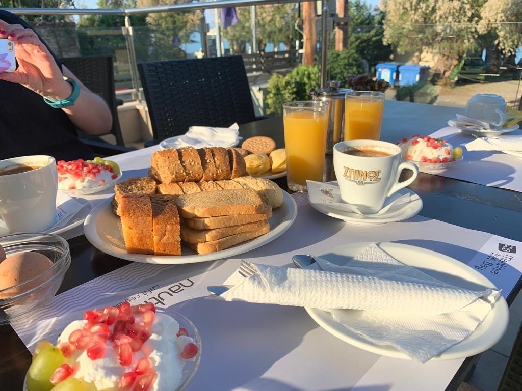 Mantinia Bay Hotel主图