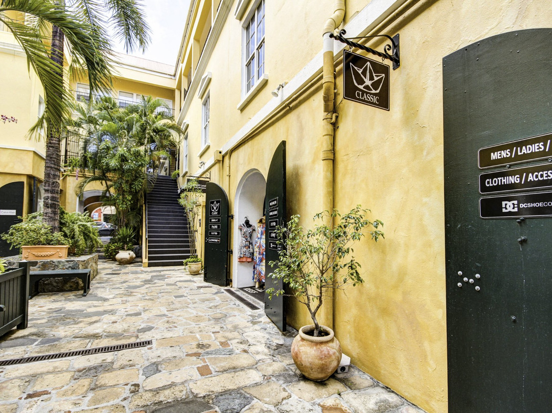 Classic Surf Dive & Outfitters-夏洛特阿马利亚必去景点