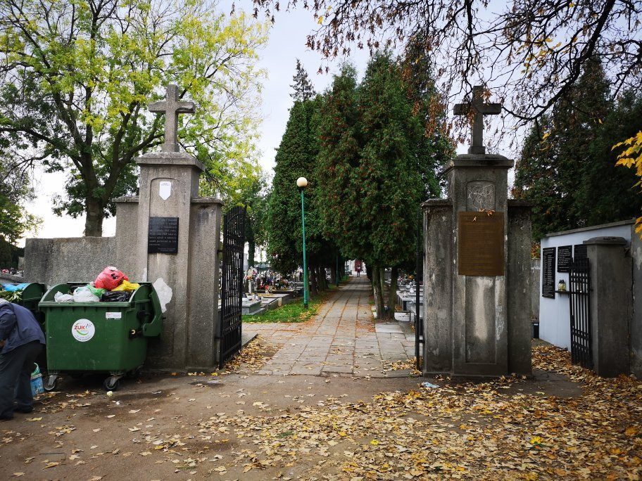 Parish cemetery景点图片