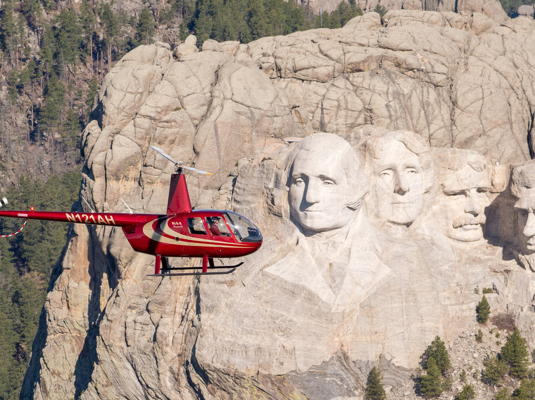 Black Hills Aerial Adventures-卡斯特必去景点