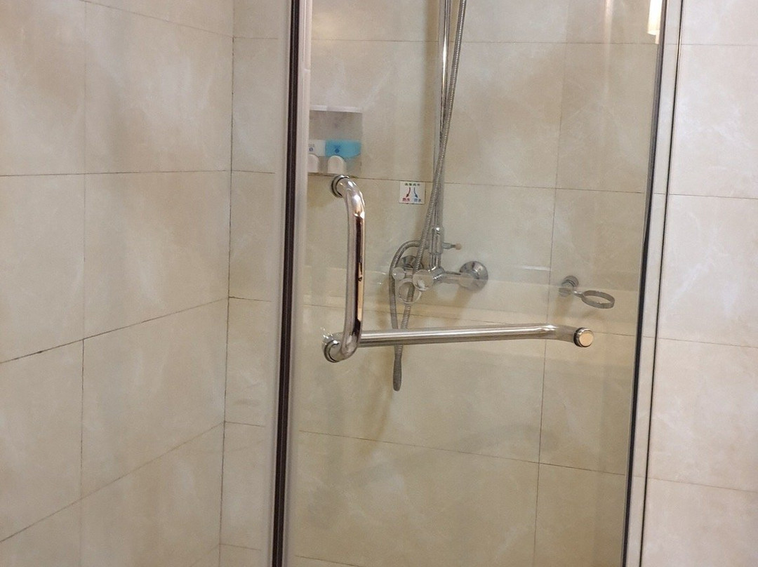 凤廷国际大酒店 主图