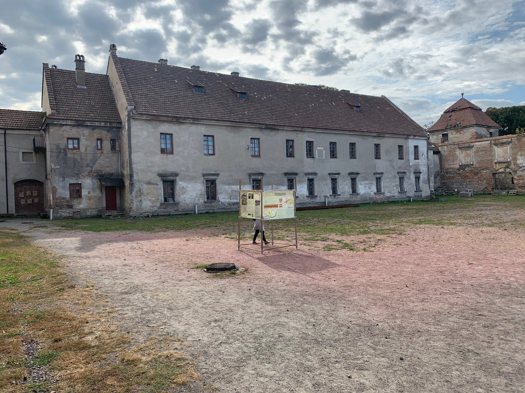Zhovkva Castle-Zhovkva必去景点