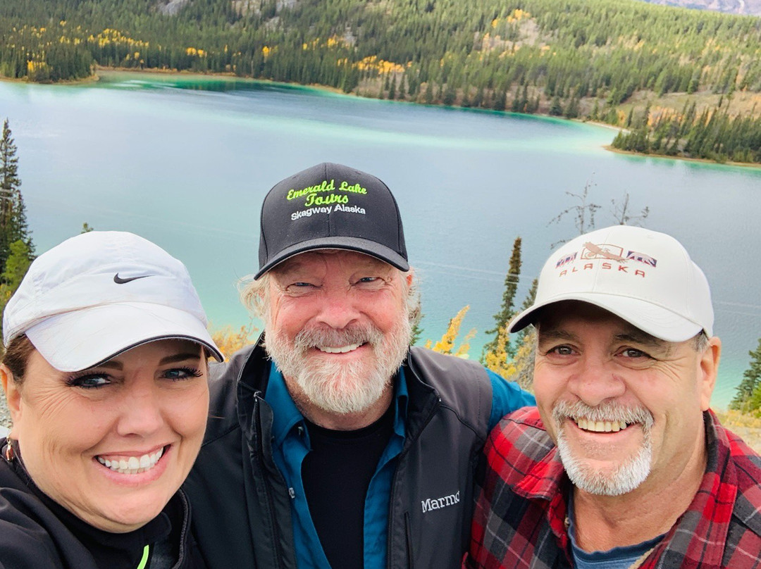 Emerald Lake Tours-史凯威必去景点