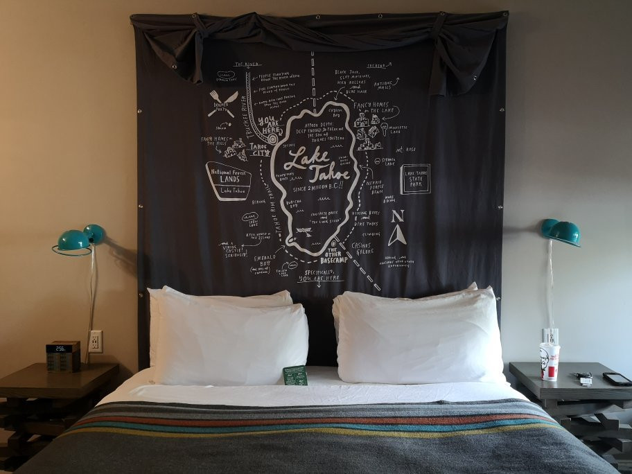 Basecamp Tahoe City主图