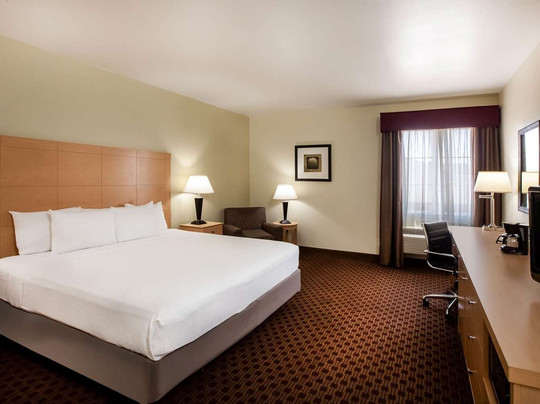 La Quinta Inn & Suites by Wyndham Odessa North主图