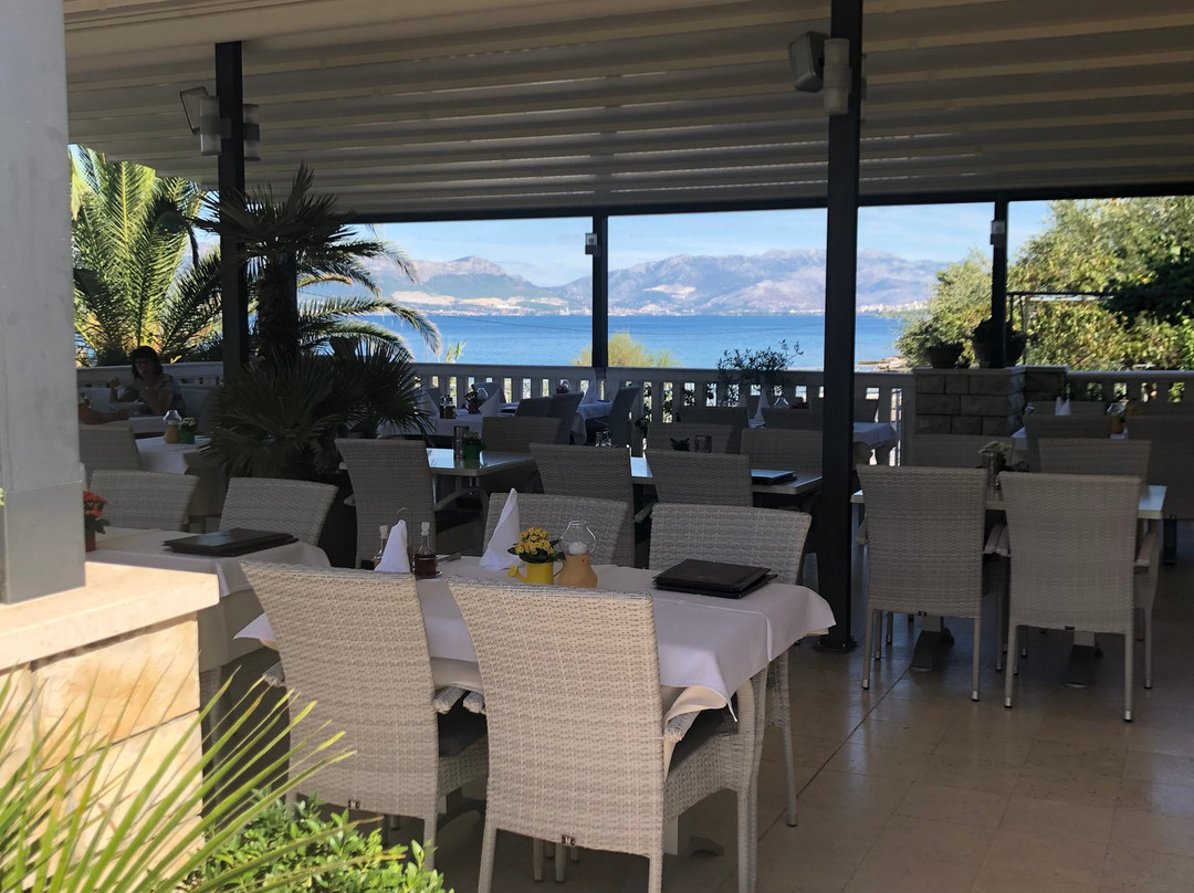 Hotel Vila Tina主图