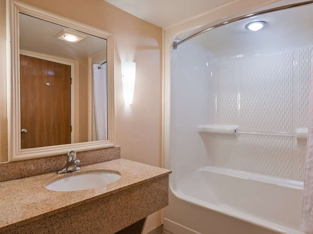 Best Western University Inn主图