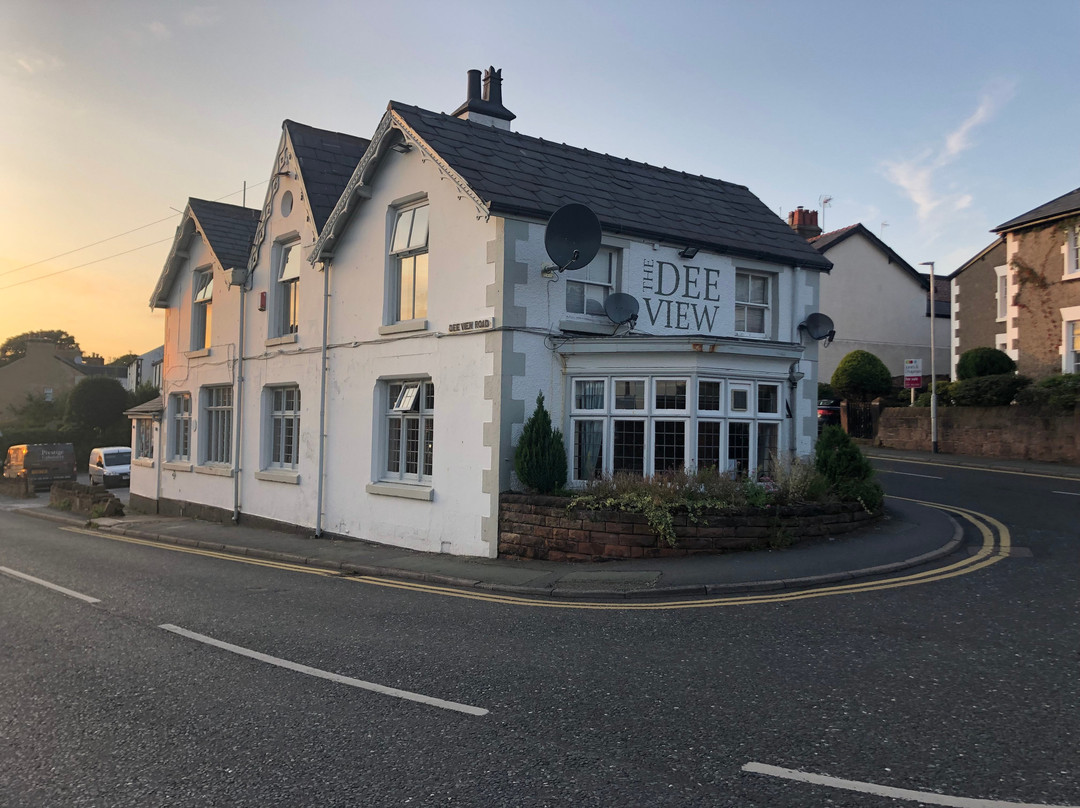 The Dee View Inn
