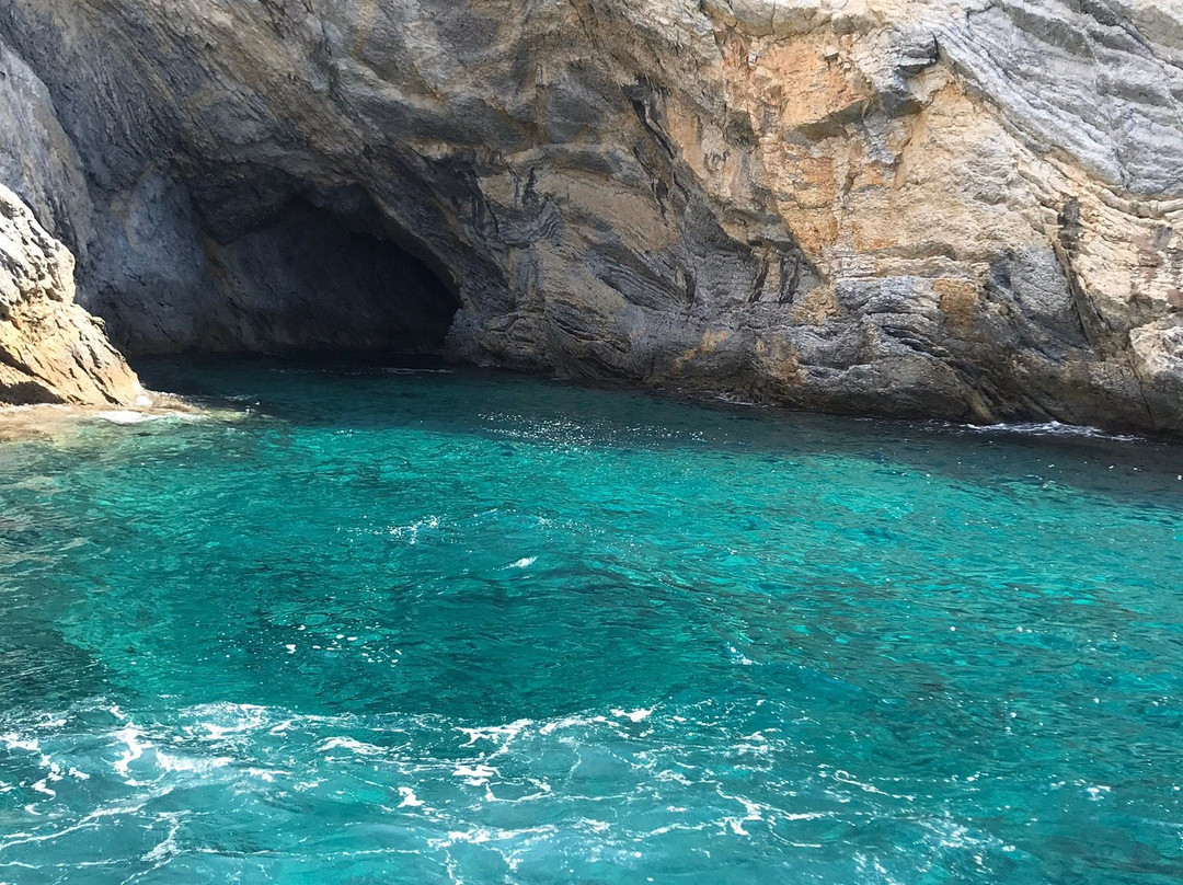 Cruceros Cormoran-圣庞沙必去景点