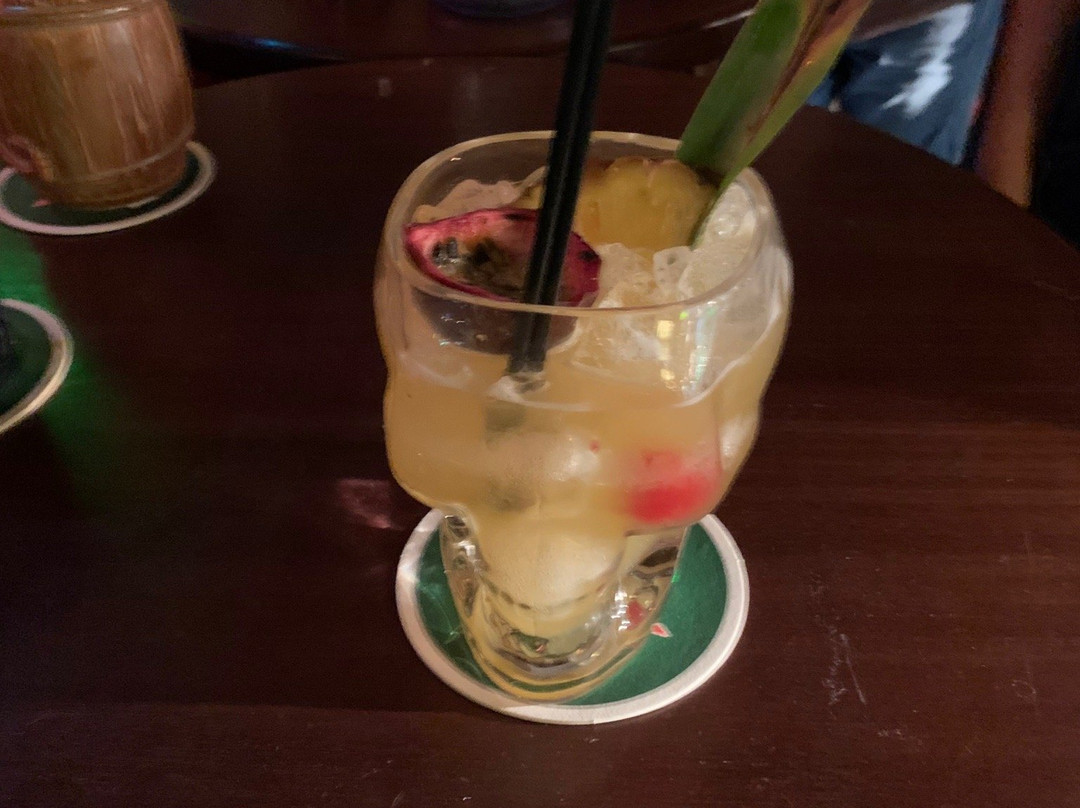 Sunshine cocktails bar-Hanioti必去景点