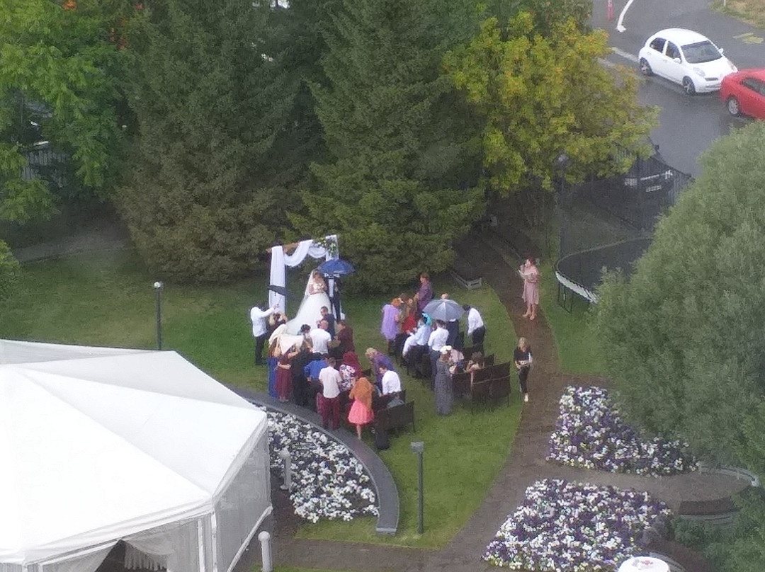 River Park Hotel主图