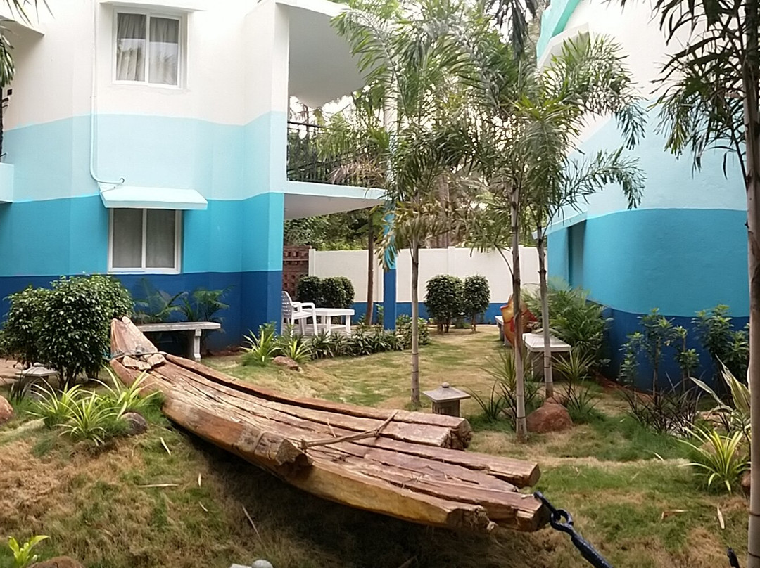 Lamel Cove Beach Resort主图