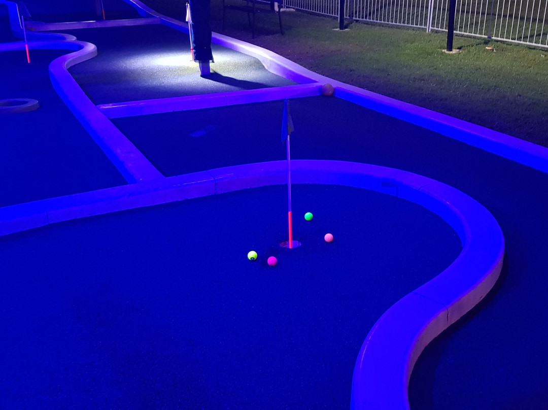 Mt. Gravatt Mini Golf景点图片