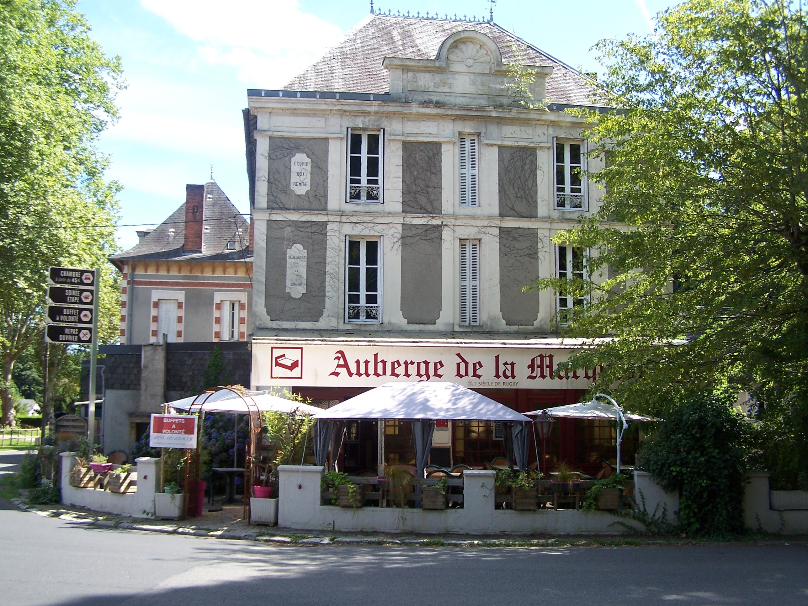 Auberge de la Marquise-官方