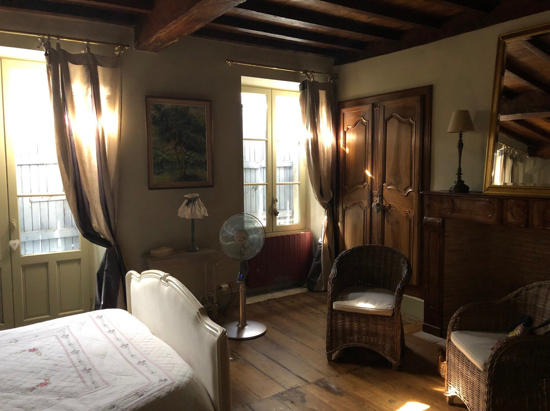 木林拉比克酒店主图