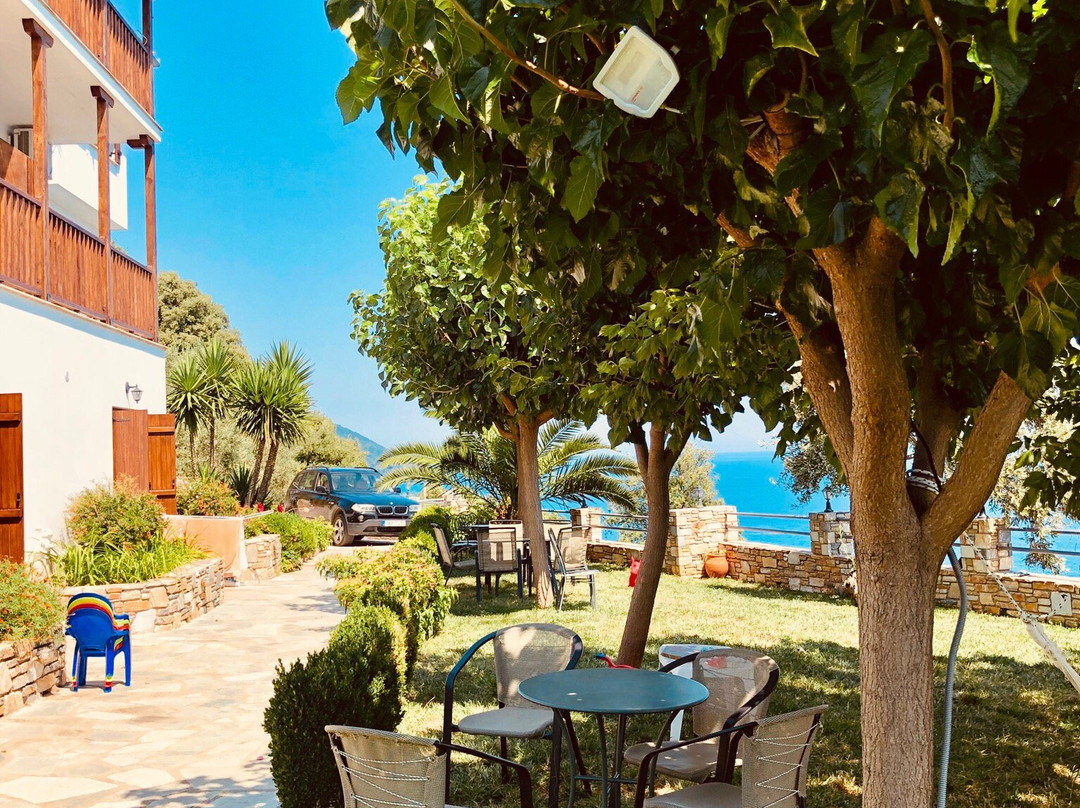 Enastron Guesthouse主图