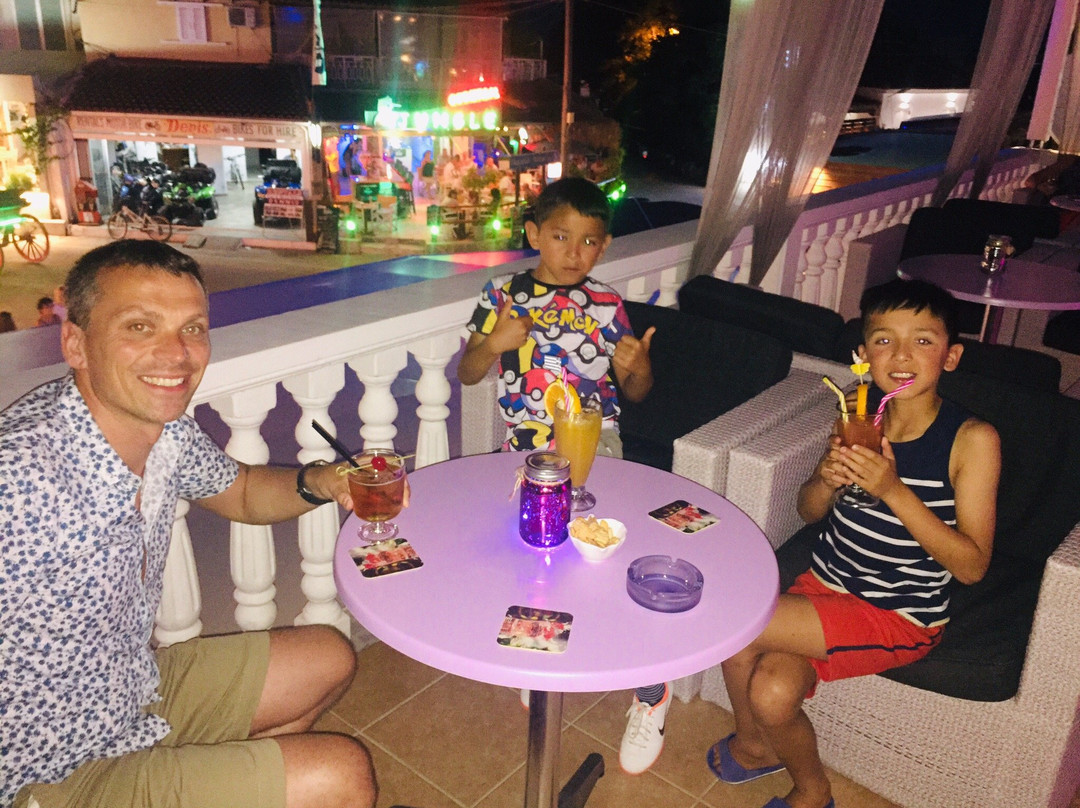 Sea Breeze Roof Cocktail Bar-阿雷克斯必去景点