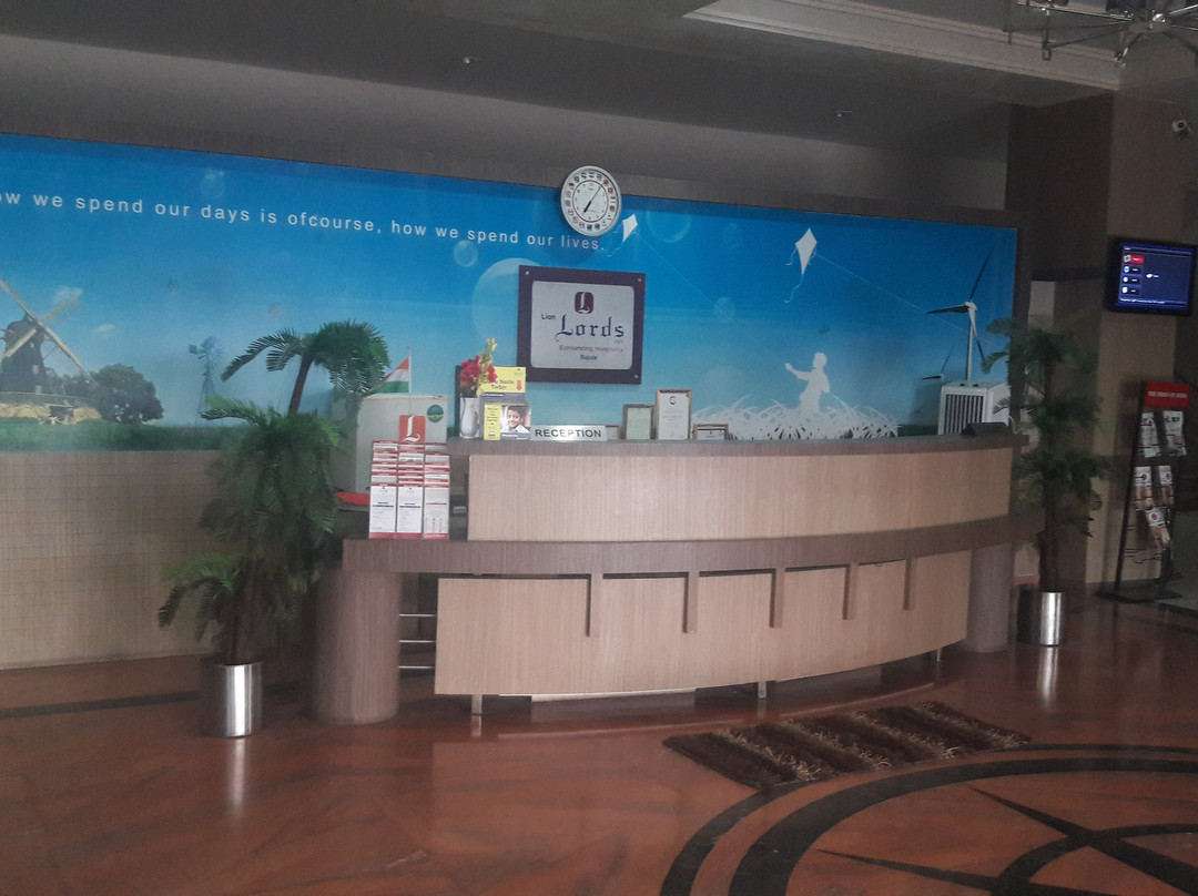 Lion Lords Inn主图