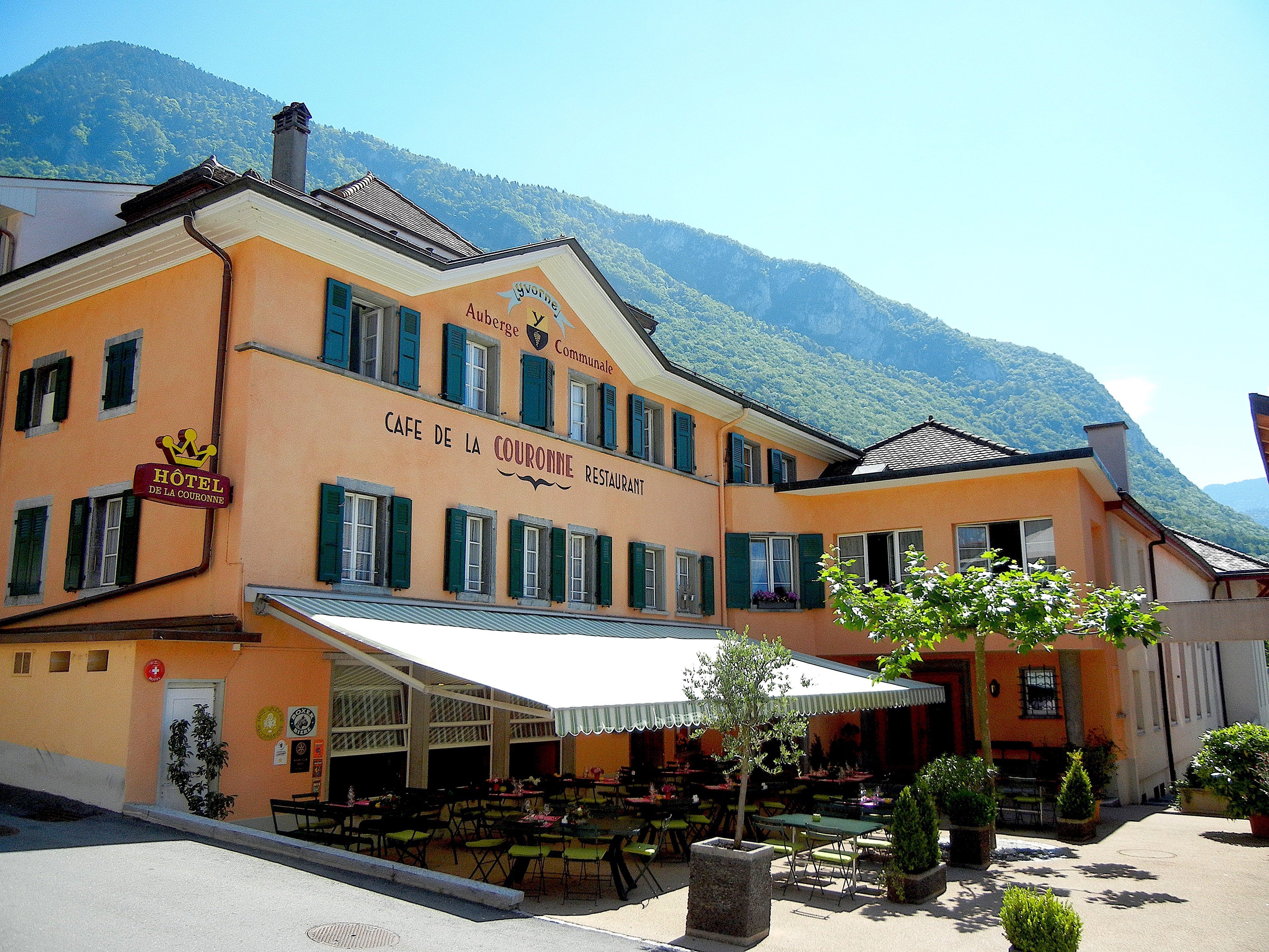 Auberge  De La Couronne-官方